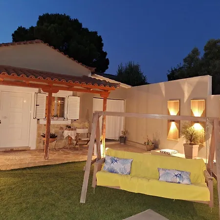 Pool Paradise Retreat Ερέτρια